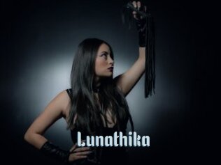 lunathika Beurettes