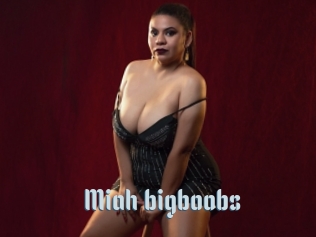 Miah_bigboobs