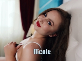 nicole Beurettes